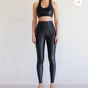 Carbon 38 High Rise Full-Length Legging in Takara Shine